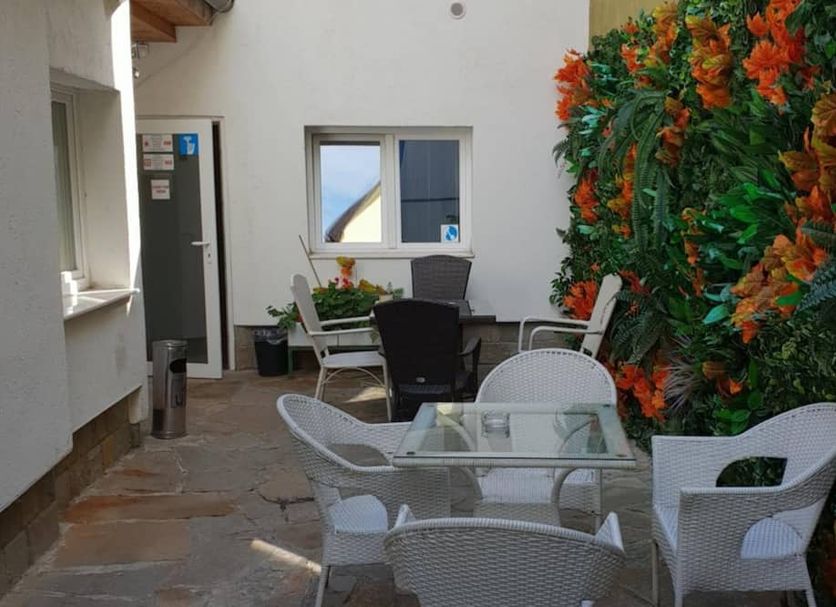Patio Gambar