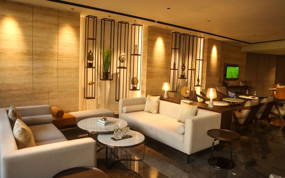 Balai Menunggu Gambar