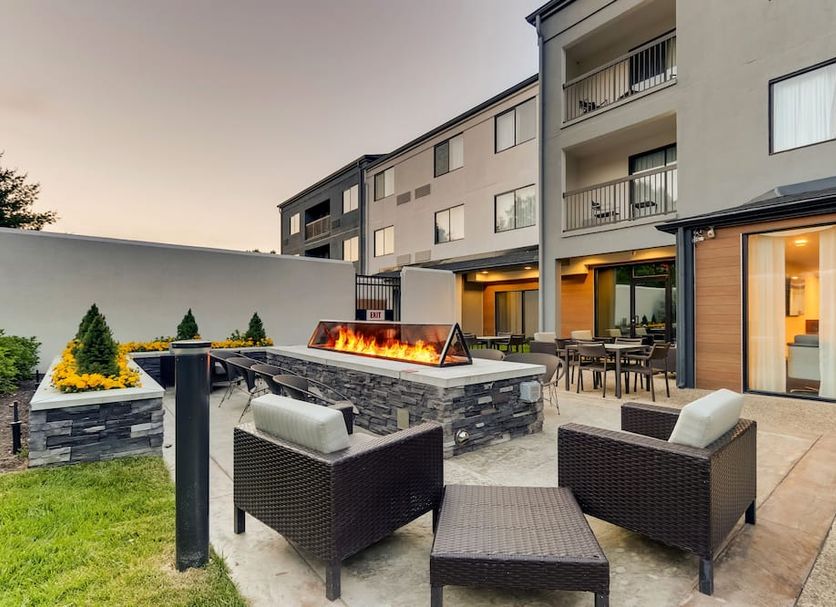 Patio Gambar