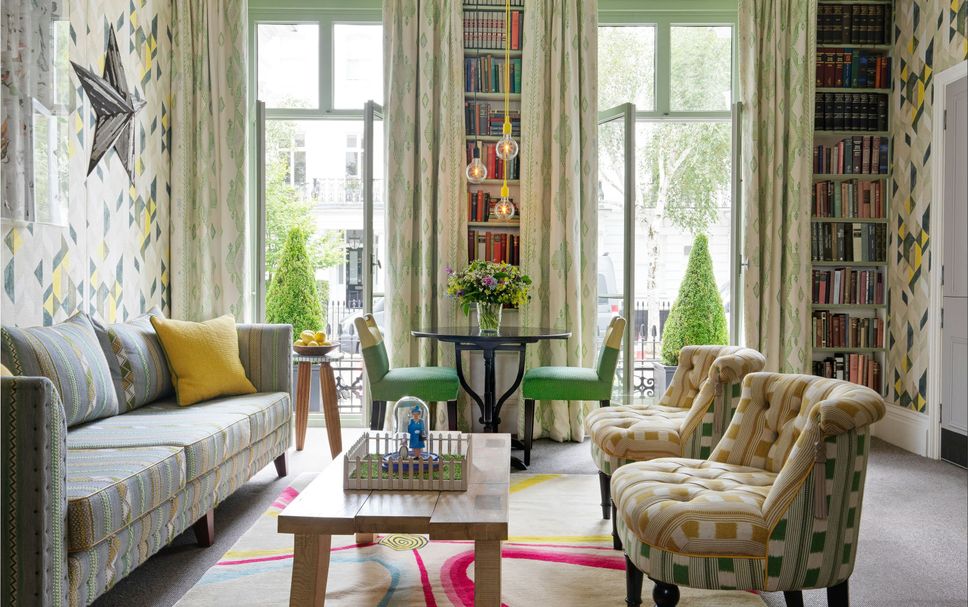 Balai Menunggu Gambar