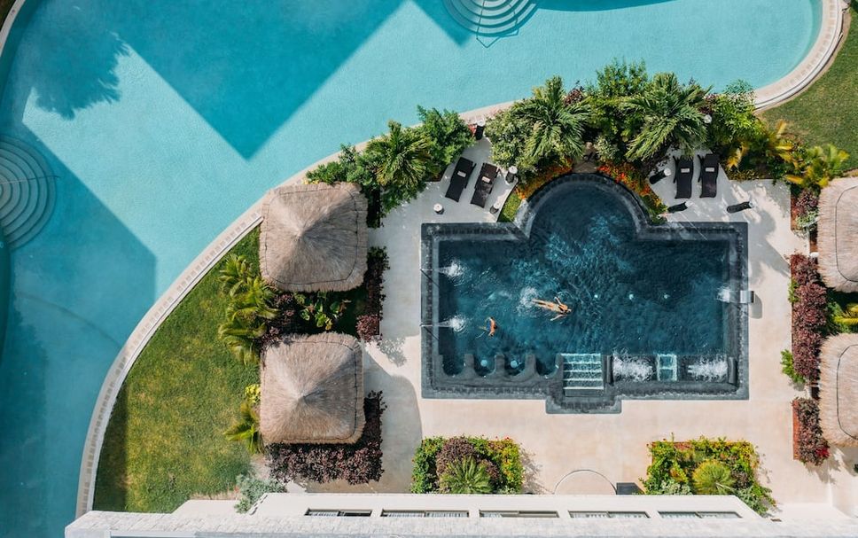 Kolam renang Gambar