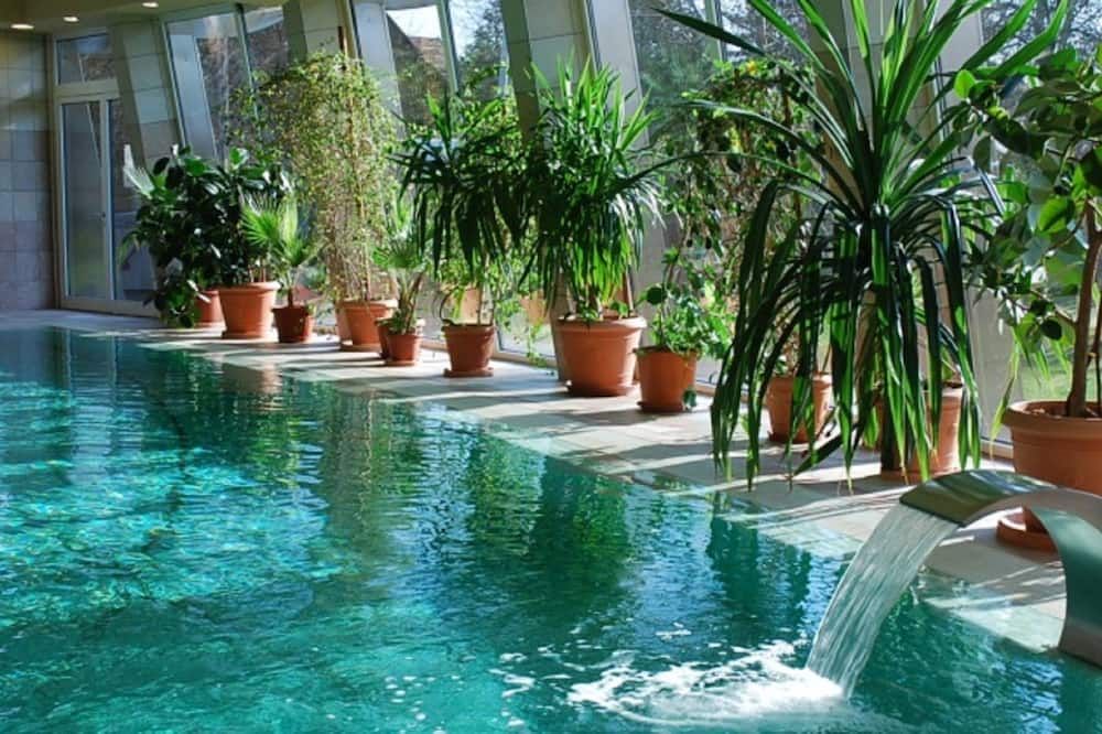 Kolam renang