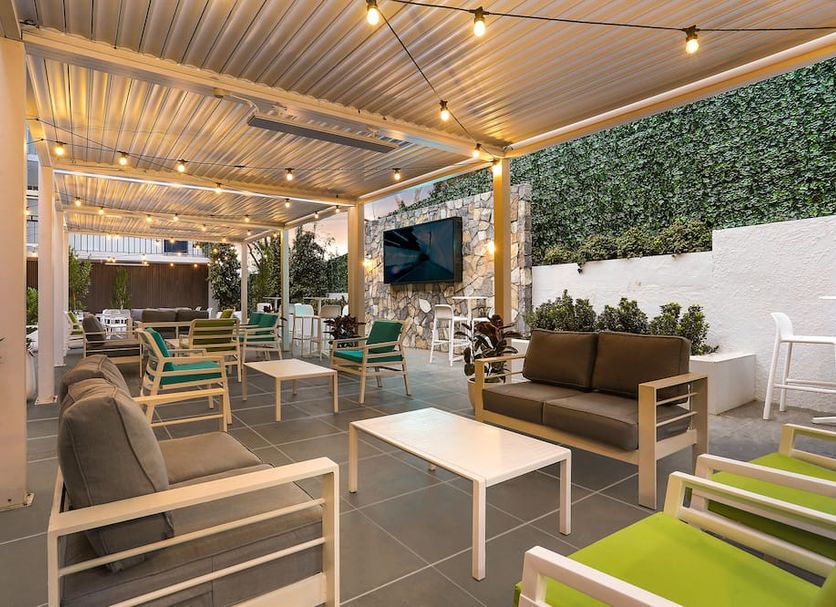 Patio Gambar