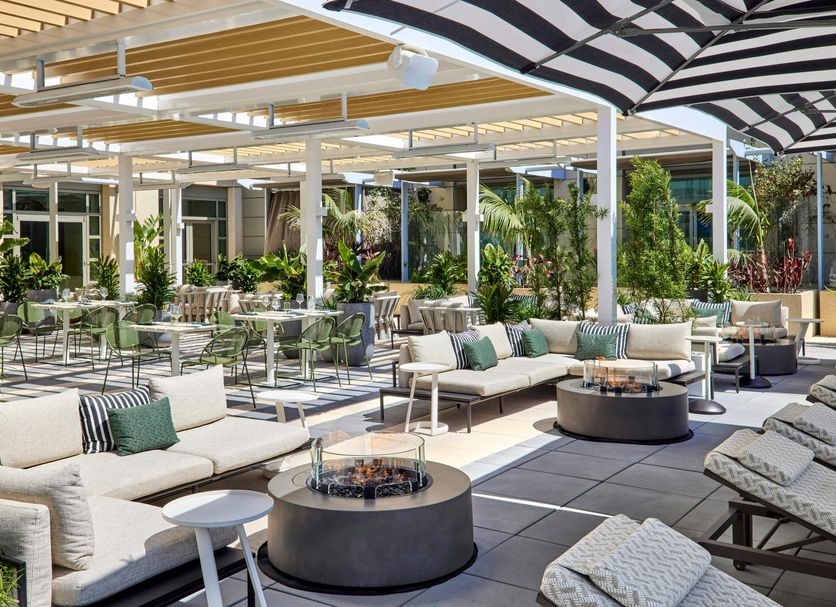 Patio Gambar