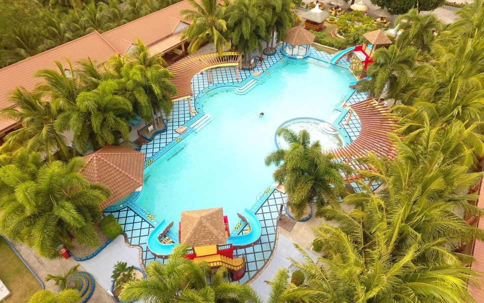 Kolam renang Gambar