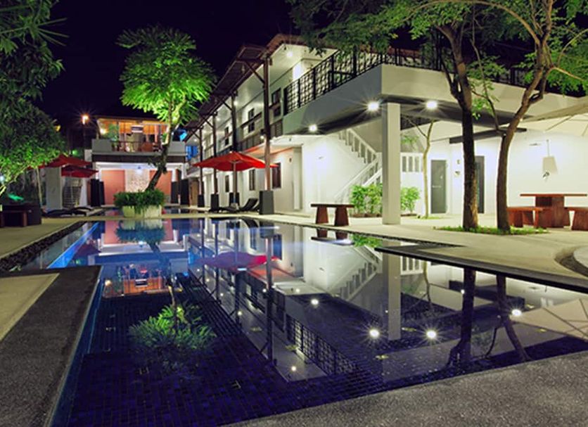 Kolam renang Gambar