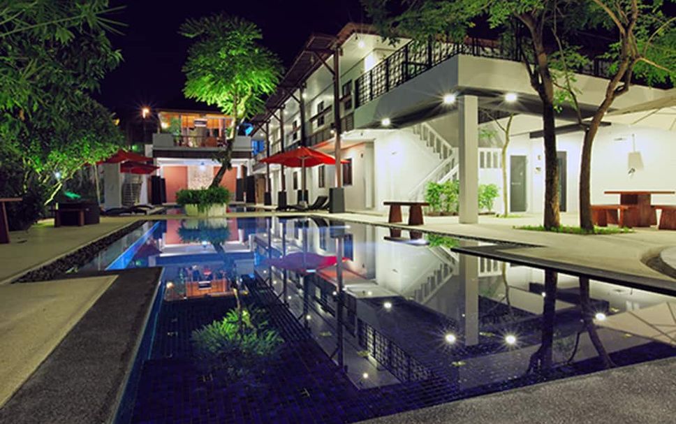 Kolam renang Gambar