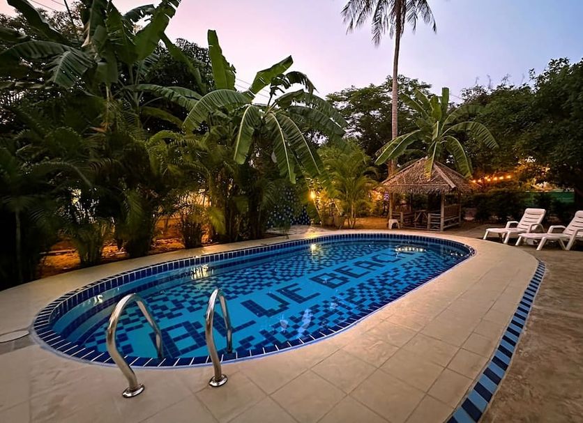 Kolam renang Gambar