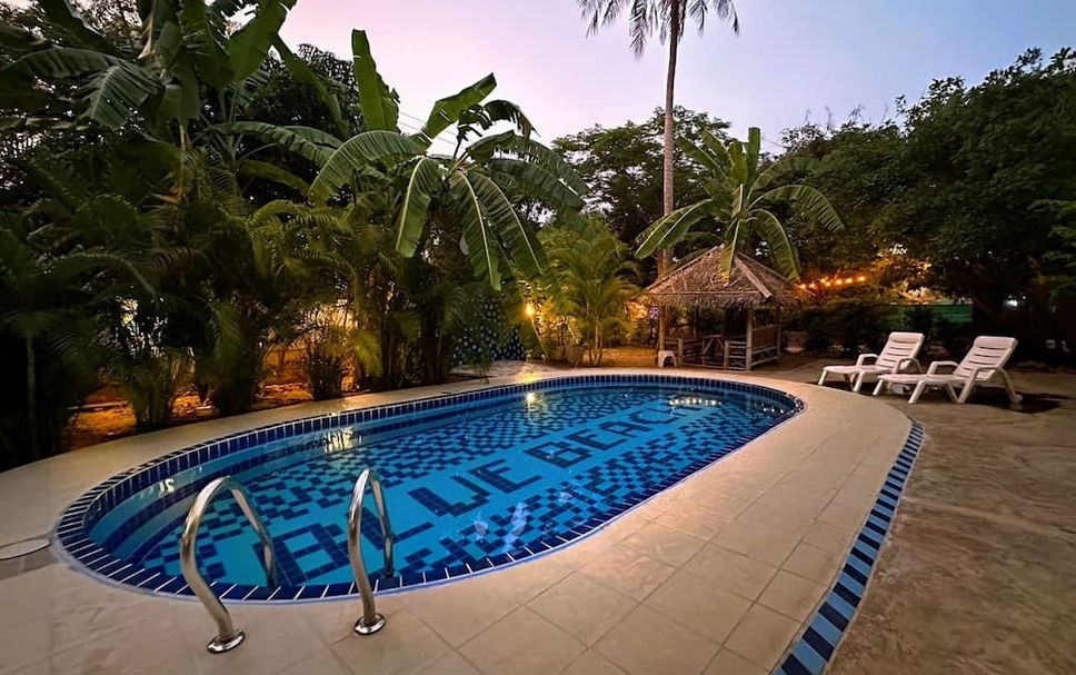 Kolam renang Gambar