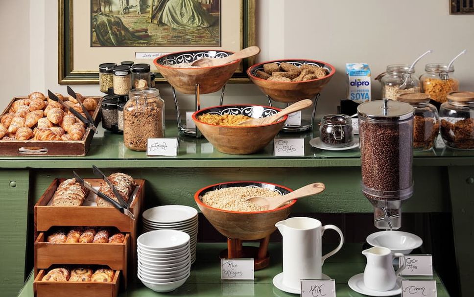 Buffet Gambar