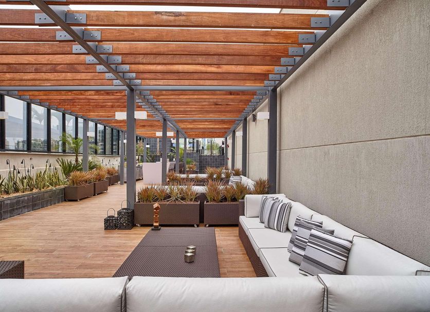 Patio Gambar