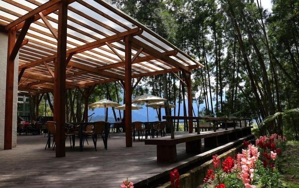 Patio Gambar