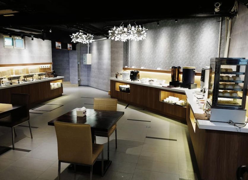 Buffet Gambar