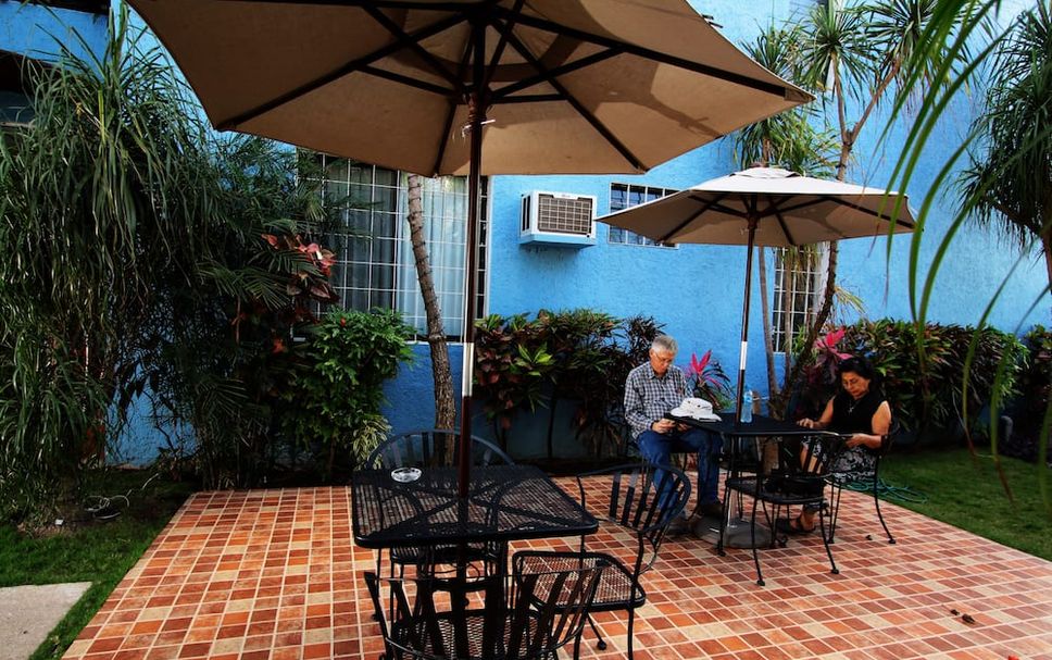 Patio Gambar