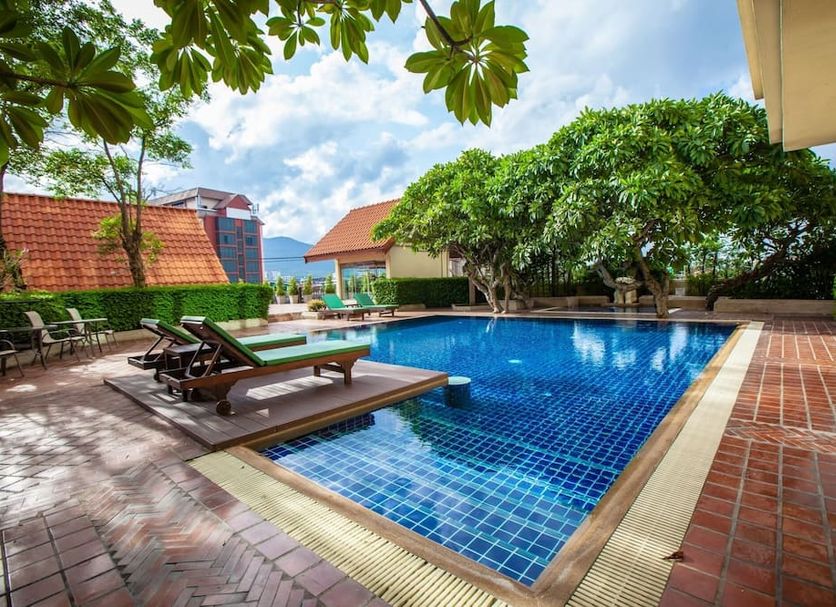 Kolam renang Gambar