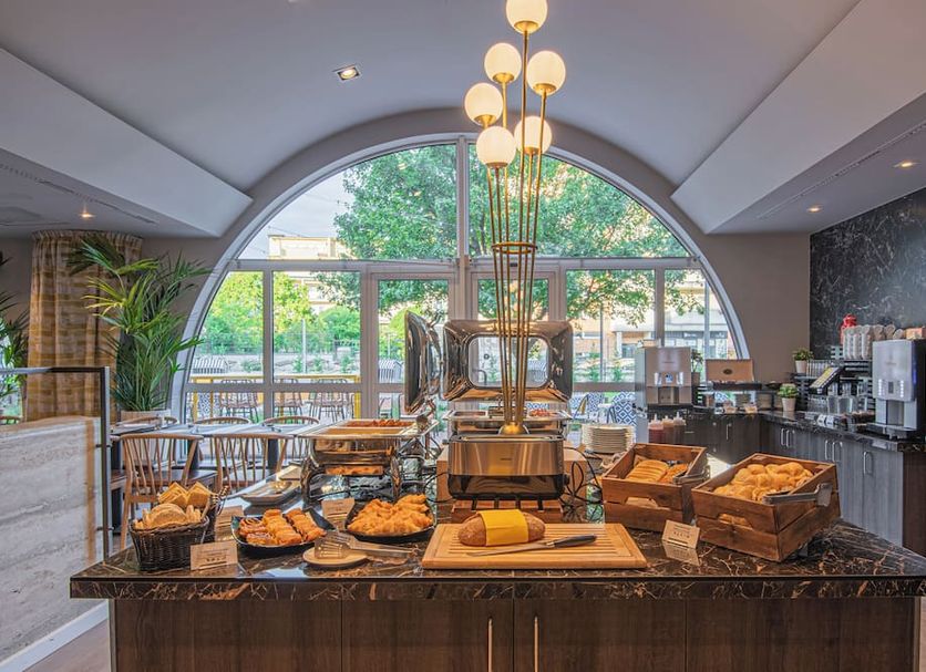 Buffet Gambar
