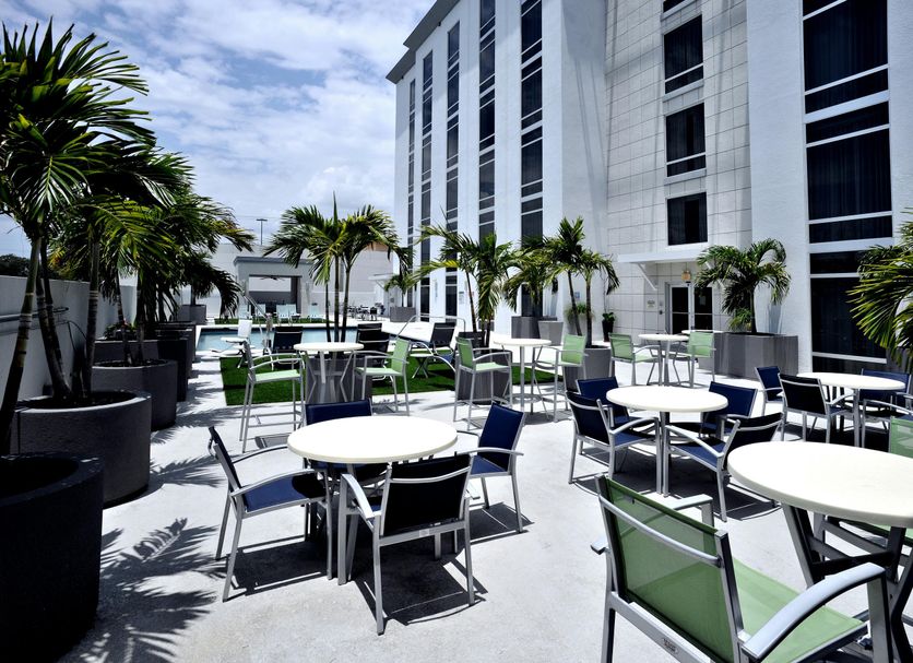 Patio Gambar