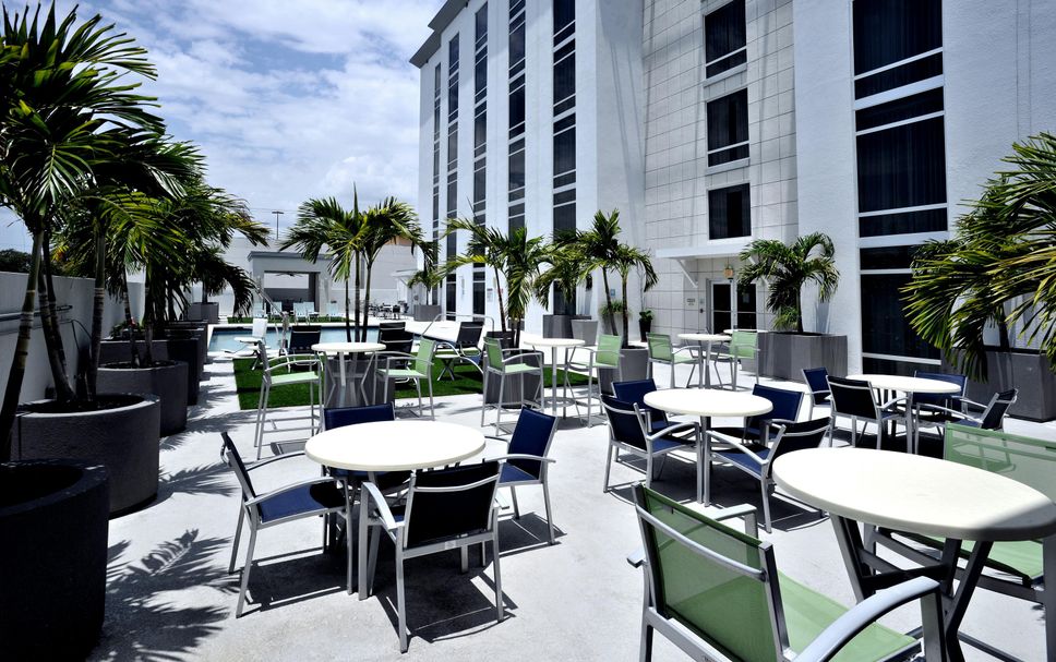 Patio Gambar