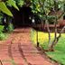 Pemandangan luar