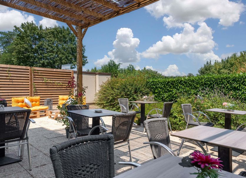 Patio Gambar