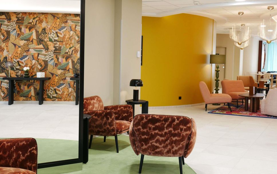 Balai Menunggu Gambar