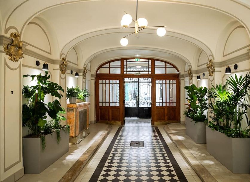 hallway Gambar