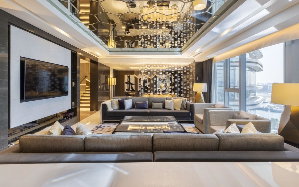 Balai Menunggu Gambar