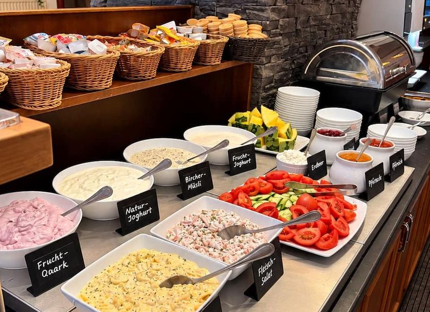 Buffet Gambar