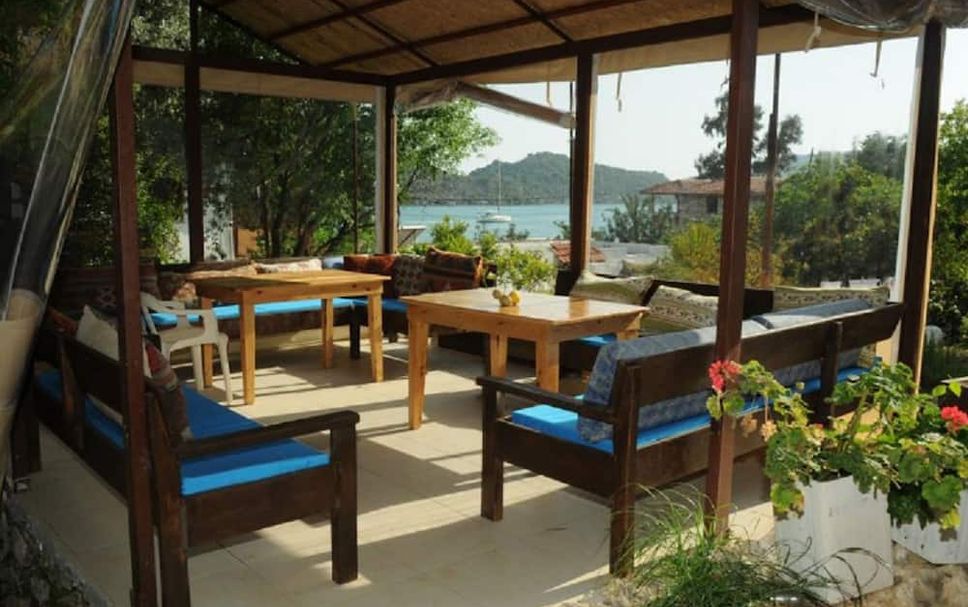 Patio Gambar