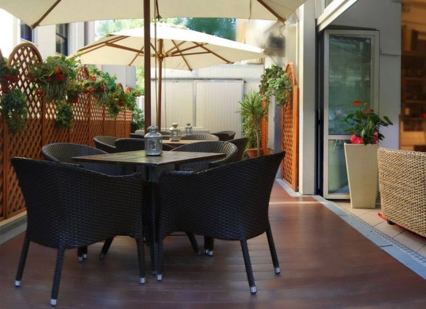 Patio Gambar
