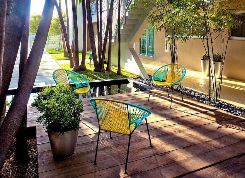 Patio Gambar
