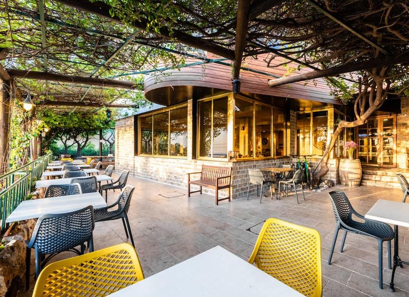 Patio Gambar