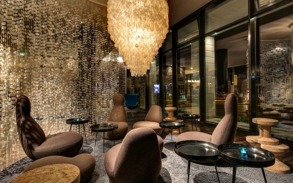 Balai Menunggu Gambar