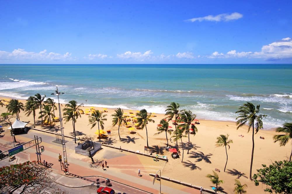 Pantai Gambar