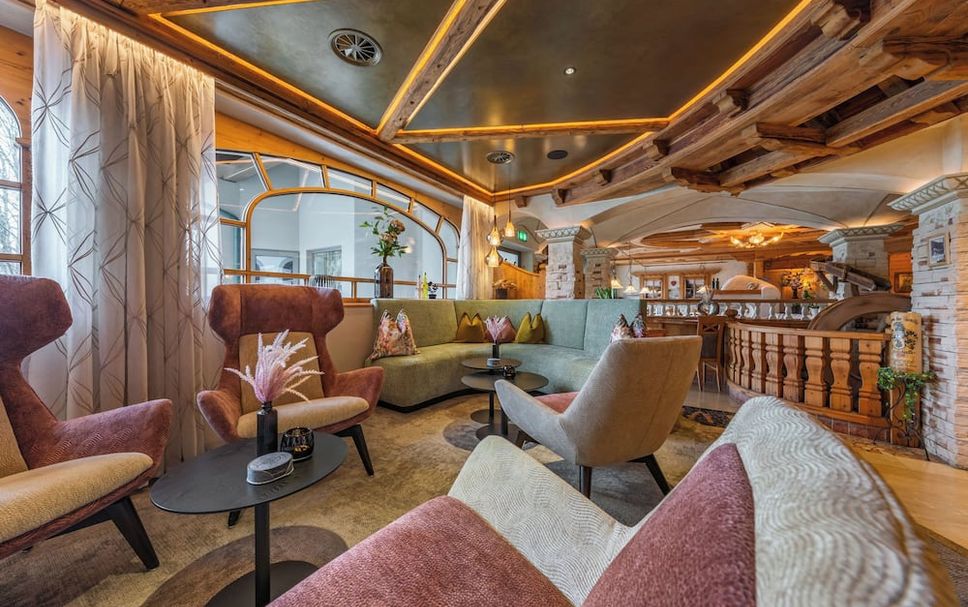 Balai Menunggu Gambar