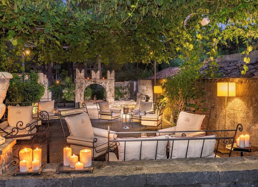 Patio Gambar