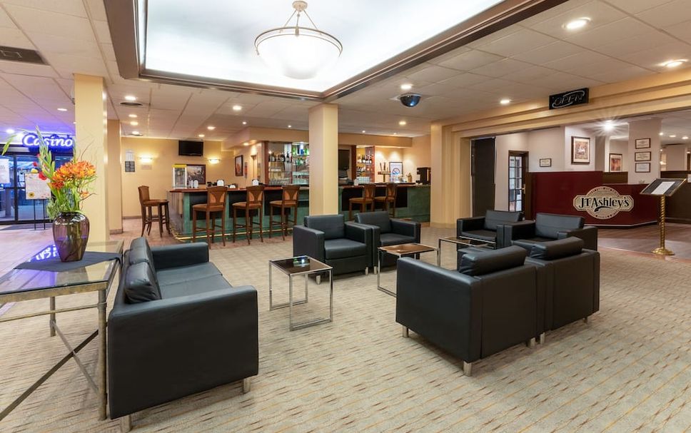 Balai Menunggu Gambar