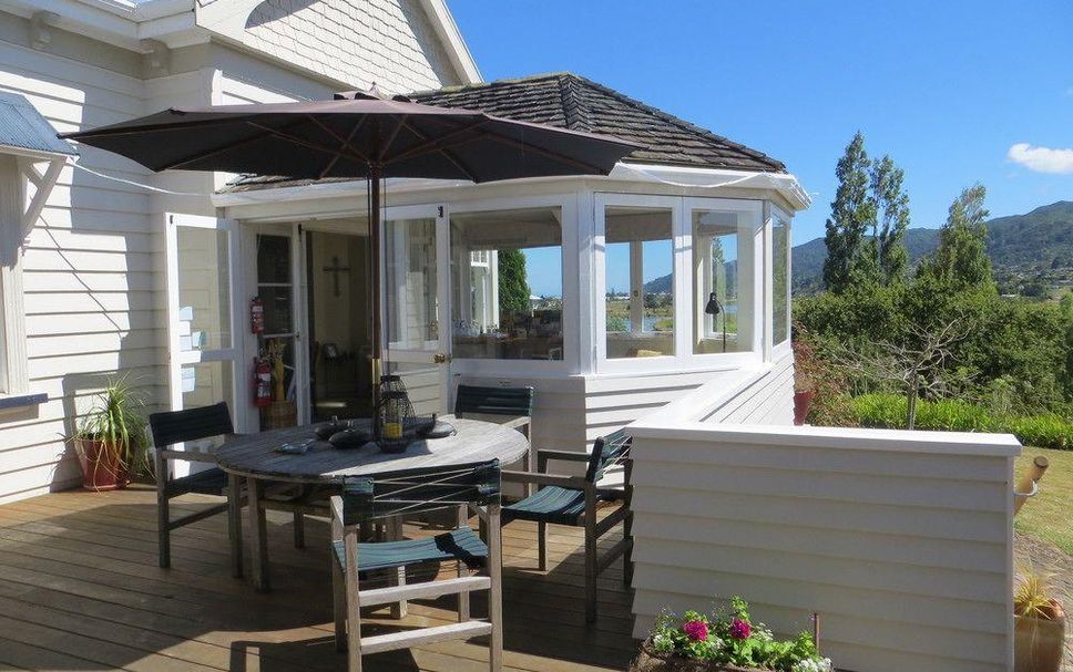 Patio Gambar