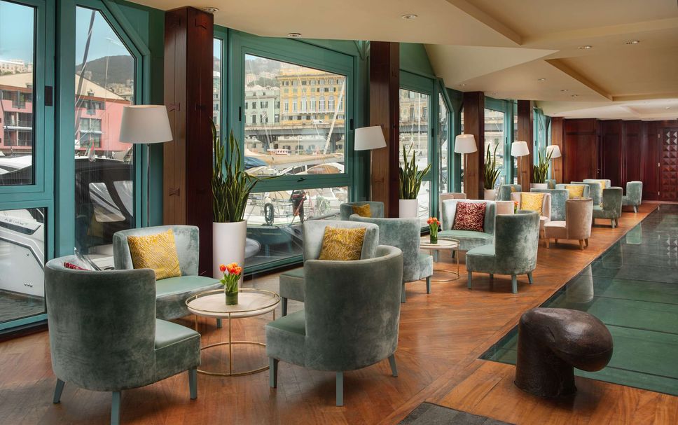 Balai Menunggu Gambar