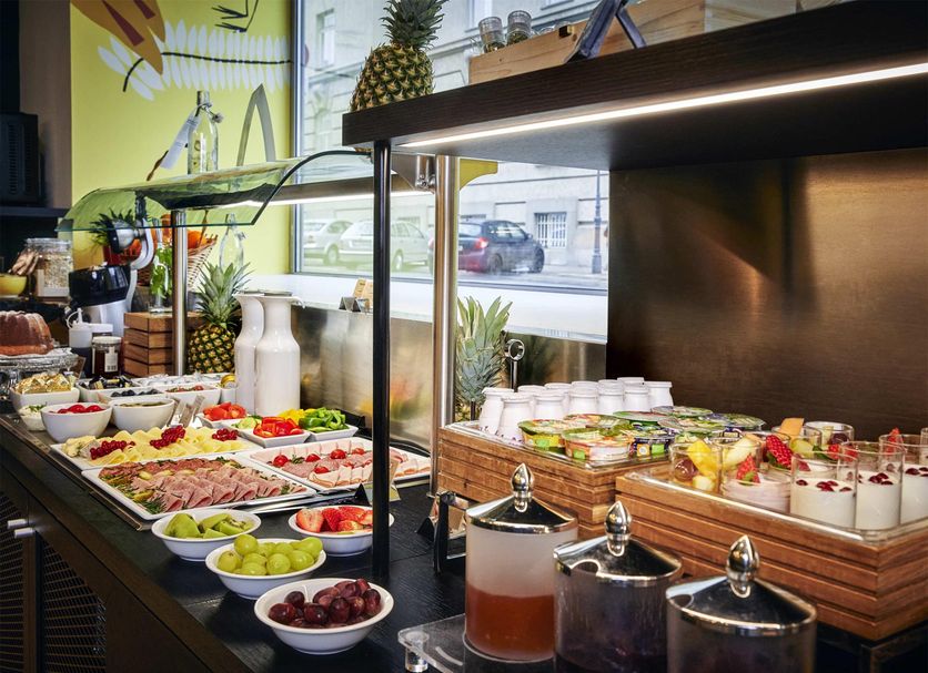 Buffet Gambar