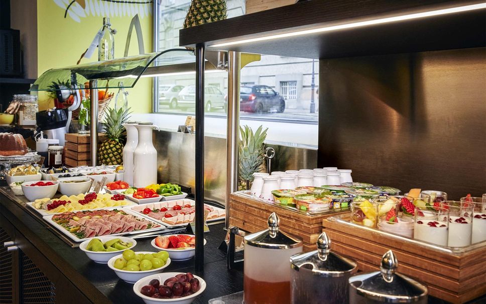 Buffet Gambar