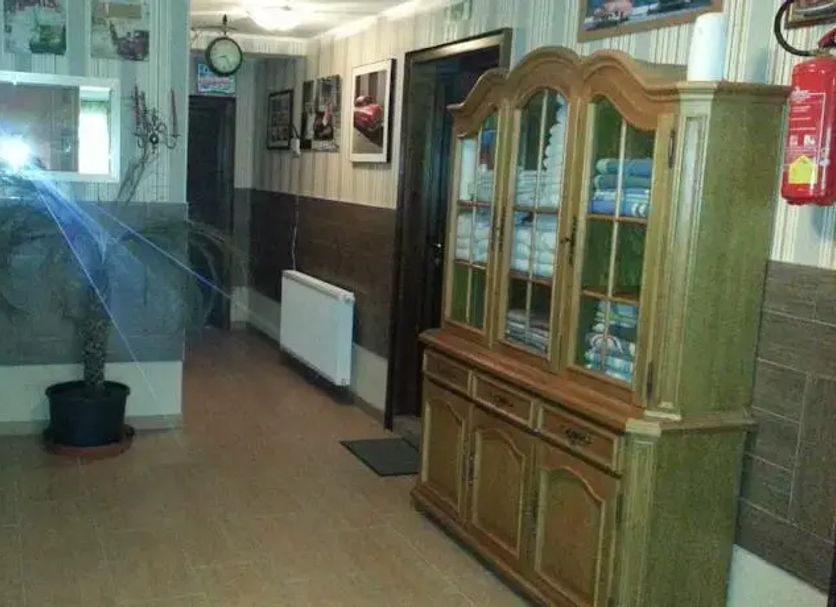 hallway Gambar