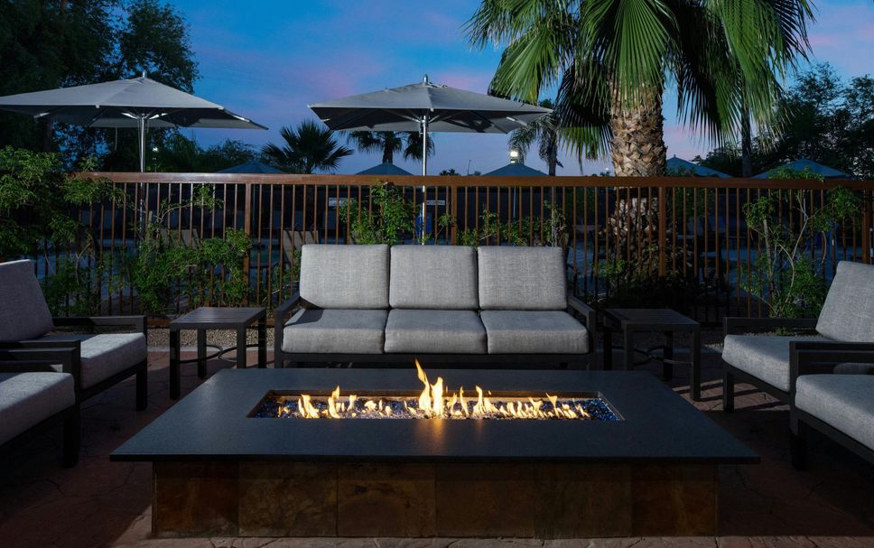 Patio Gambar