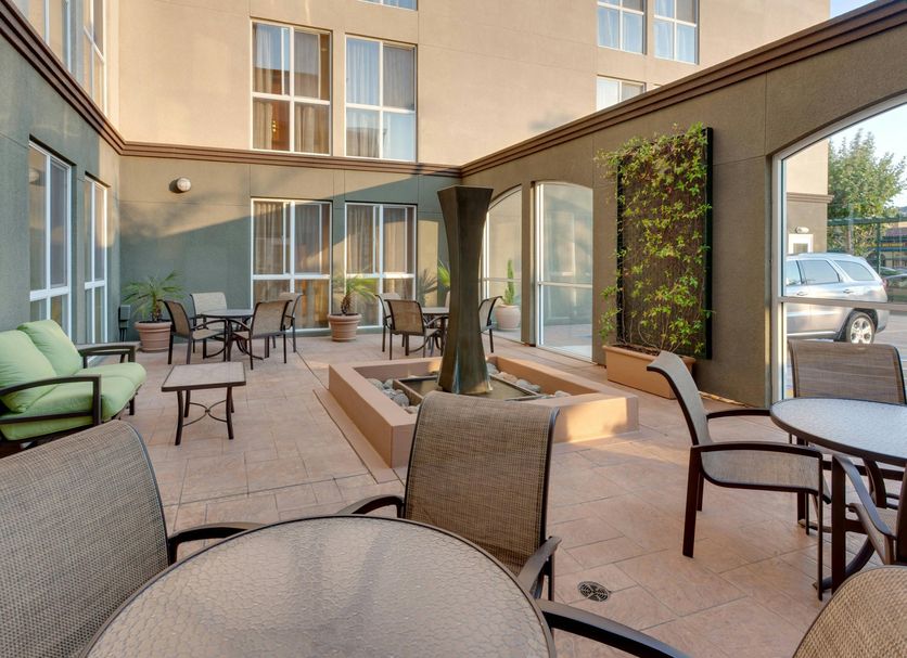 Patio Gambar