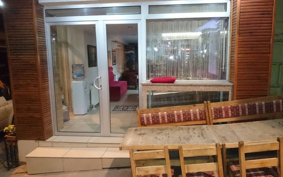 Patio Gambar