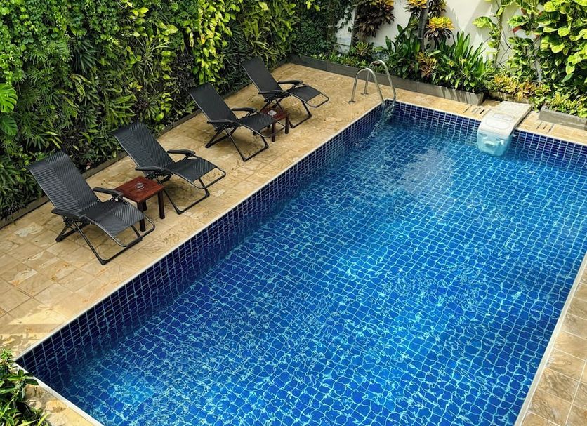 Kolam renang Gambar