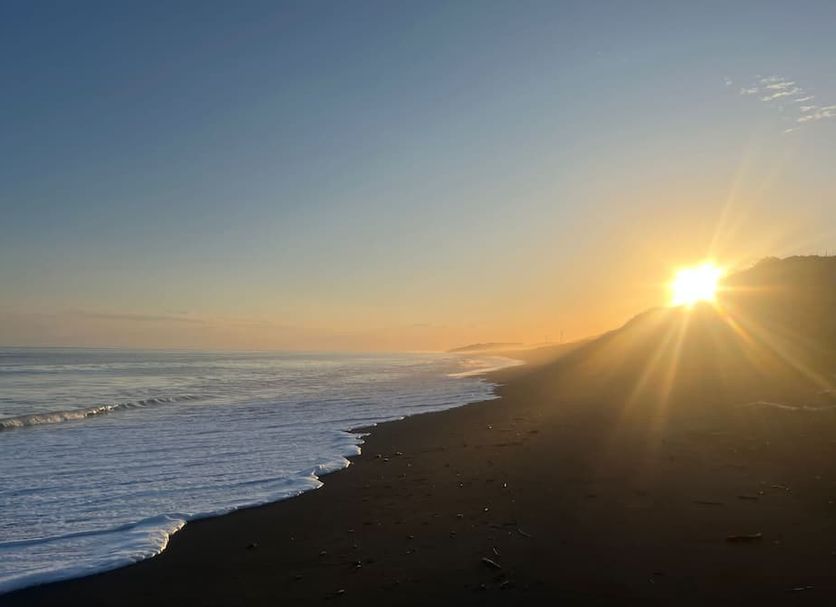 Pantai Gambar