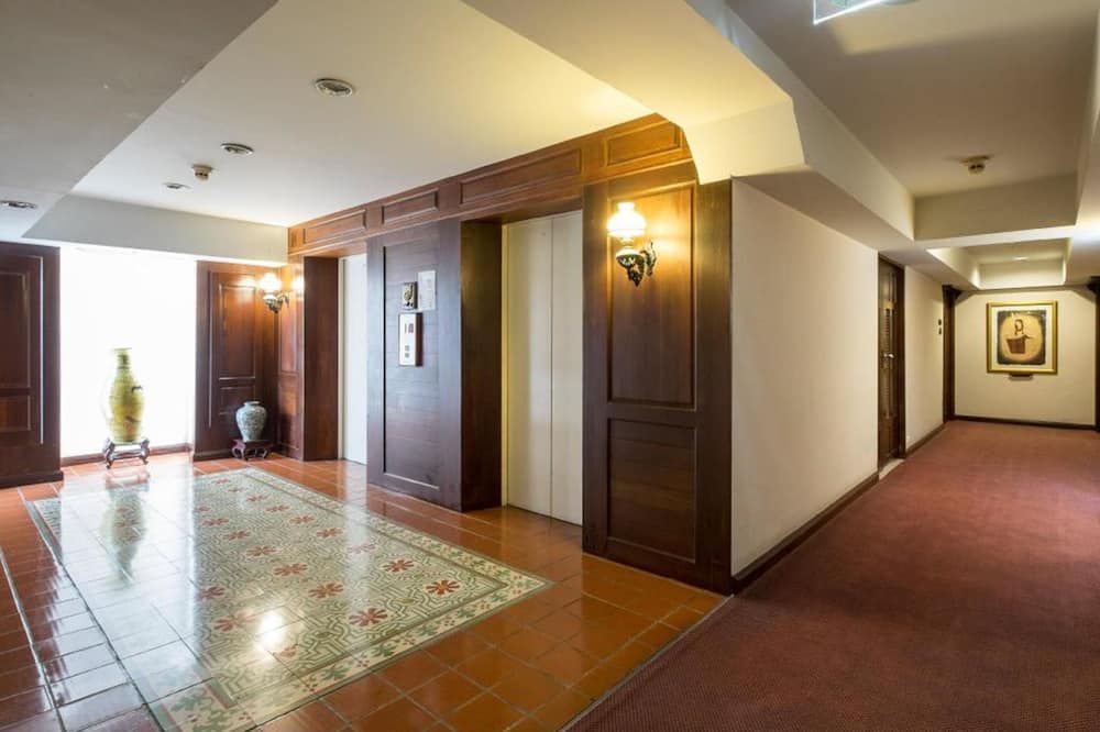 hallway