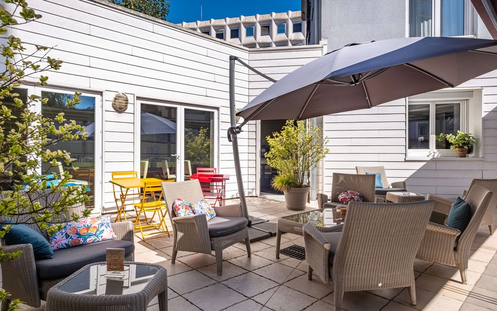 Patio Gambar