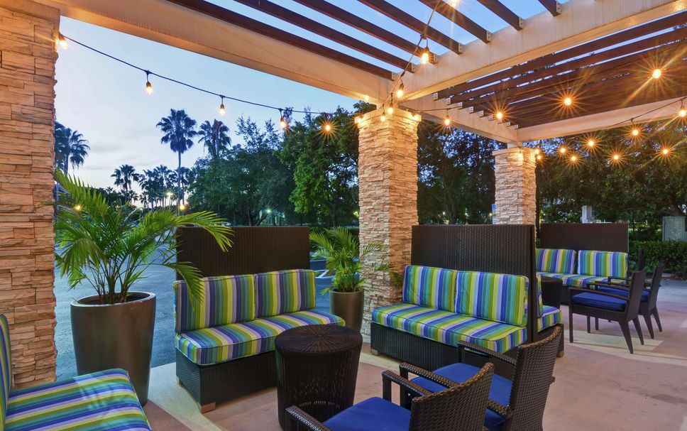 Patio Gambar